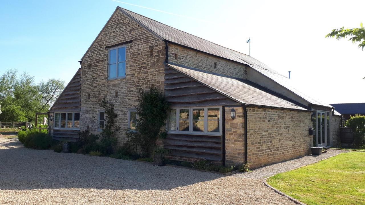 The Byre North End Farm Ashton Keynes Exterior foto